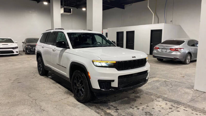 2024 Jeep Grand Cherokee L Altitude's photo