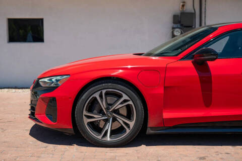 2023 Audi e-tron GT quattro Prestige