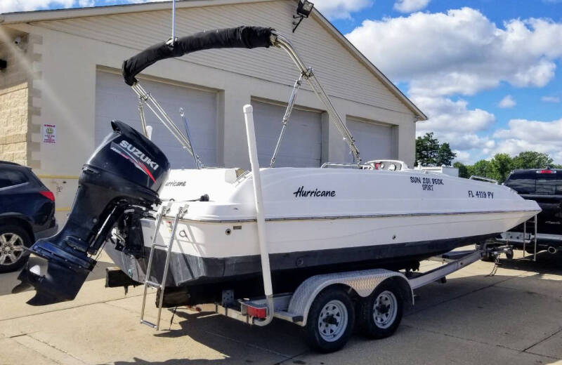 2015 Hurricane Sun Deck 201