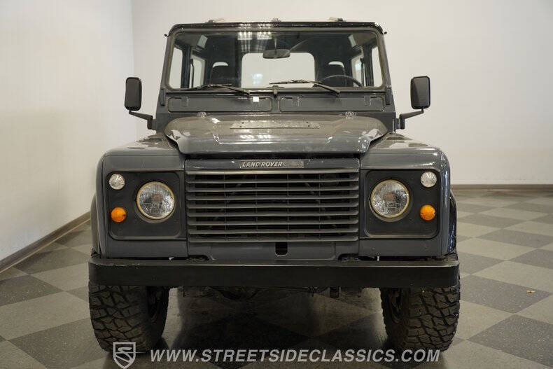 1987 Land Rover Defender