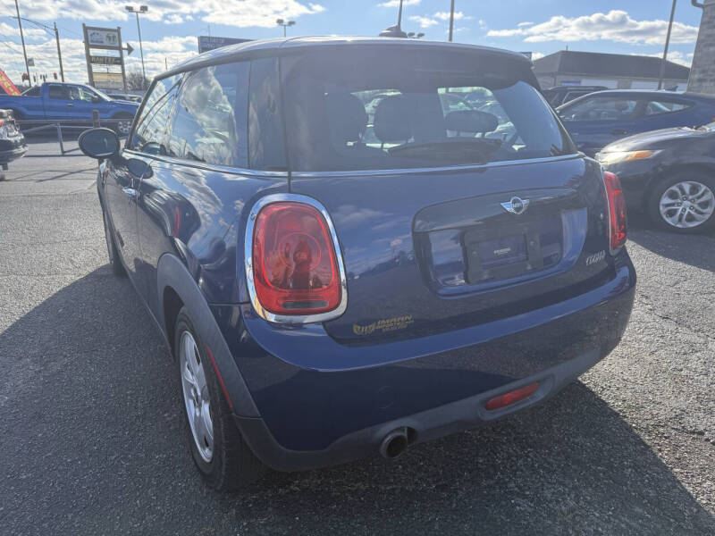 2016 MINI Hardtop 2 Door Cooper
