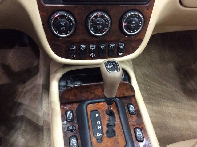 2004 Mercedes-Benz M-Class ML 350