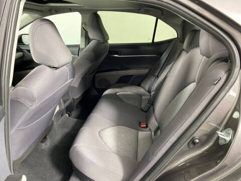 2024 Toyota Camry Hybrid LE