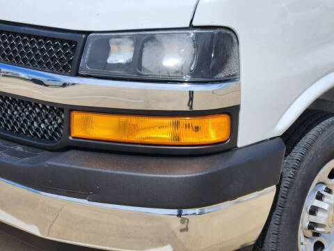 2024 Chevrolet Express 2500