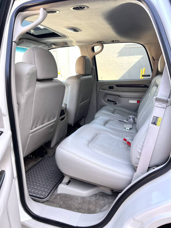 2002 Cadillac Escalade