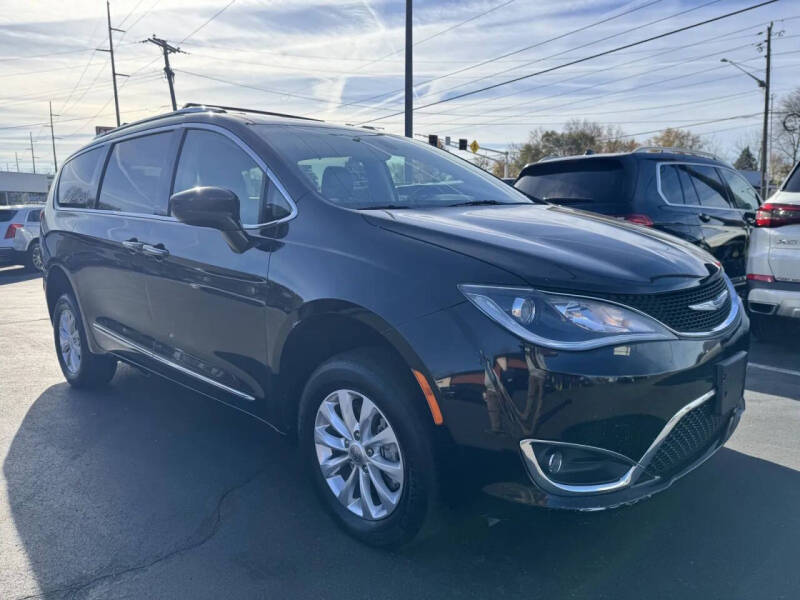 2019 Chrysler Pacifica Touring L