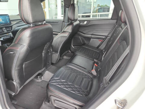 2023 Ford Escape ST-Line Elite