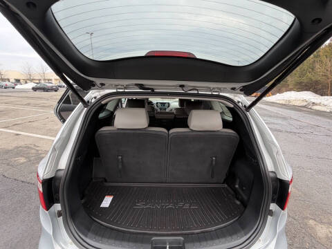 2016 Hyundai Santa Fe SE