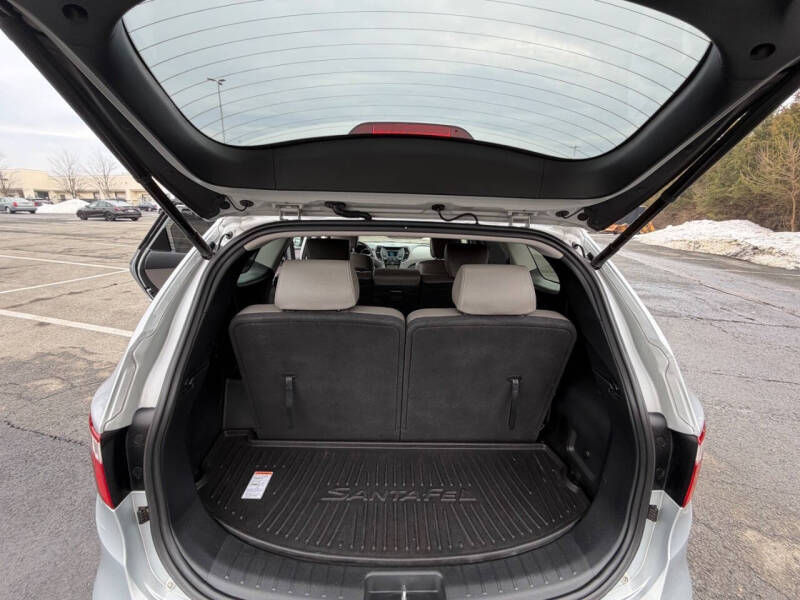 2016 Hyundai Santa Fe SE