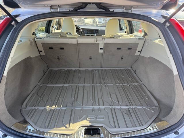 2015 Volvo V60 T5 Drive-E Premier