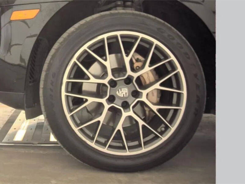 2016 Porsche Macan S