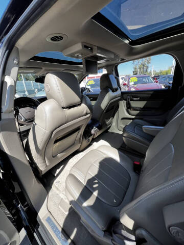 2016 GMC Acadia Denali