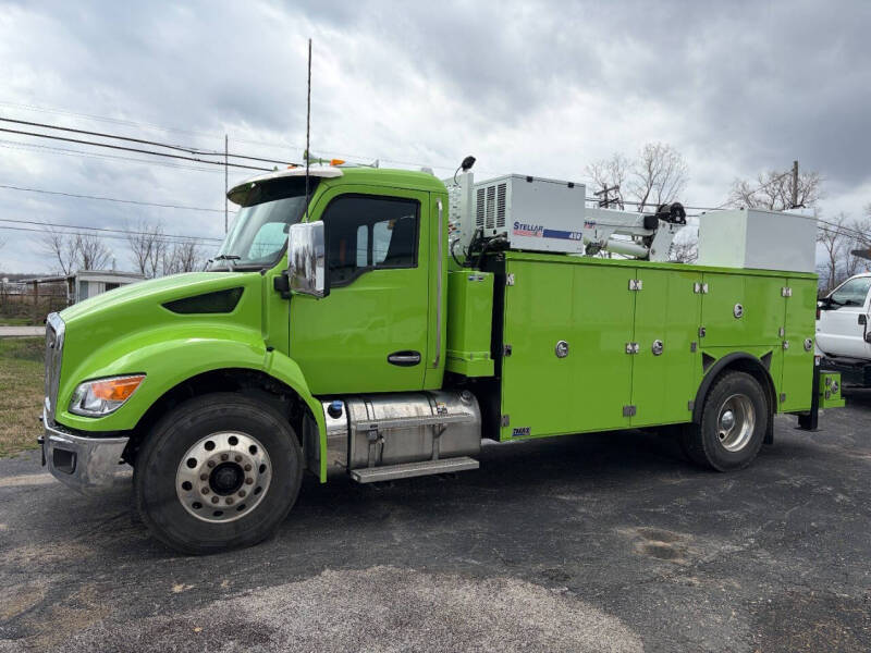2025 Kenworth T380