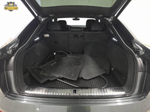 2024 Audi Q8 Sportback e-tron quattro Premium Plus S line