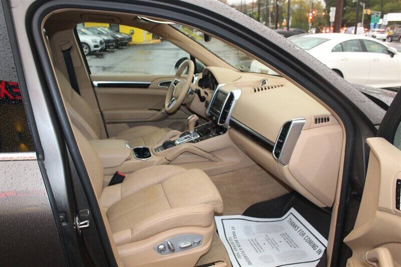 2016 Porsche Cayenne