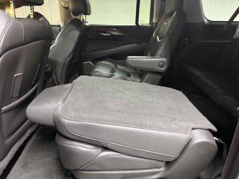 2016 Cadillac Escalade ESV Luxury Collection