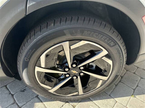 2026 Chevrolet Equinox EV LT 2