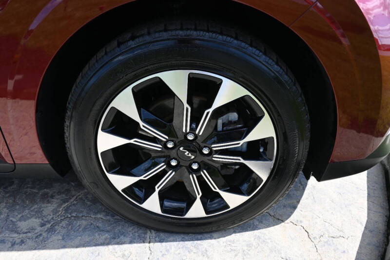 2022 Kia Carnival EX