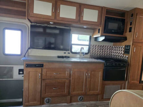 2017 Ford E-Series E-450 SD