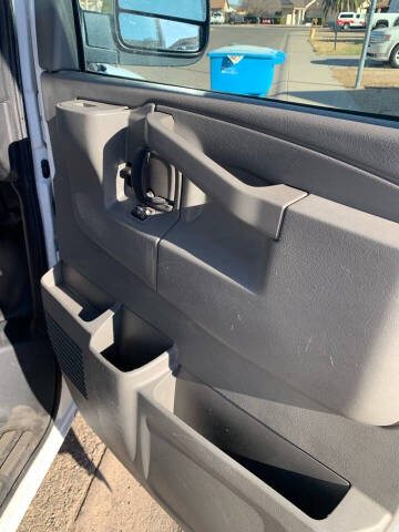 2016 Chevrolet Express 2500