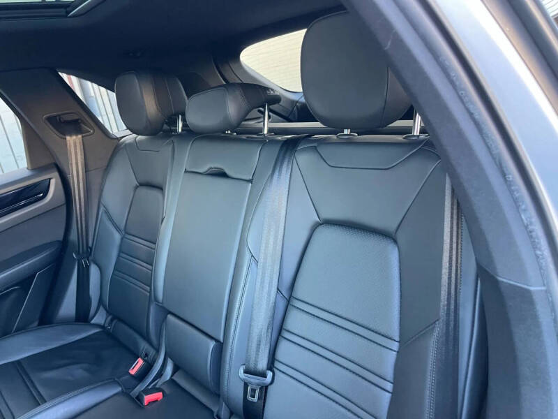 2019 Porsche Cayenne S