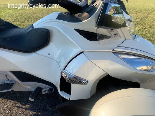 2012 Can-Am SPYDER RT MIMITED SE5