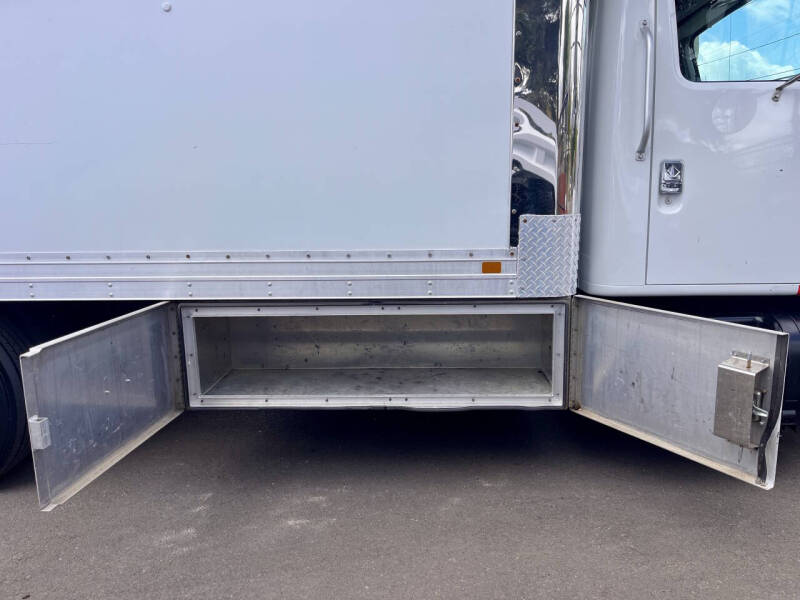 2001 International 4700