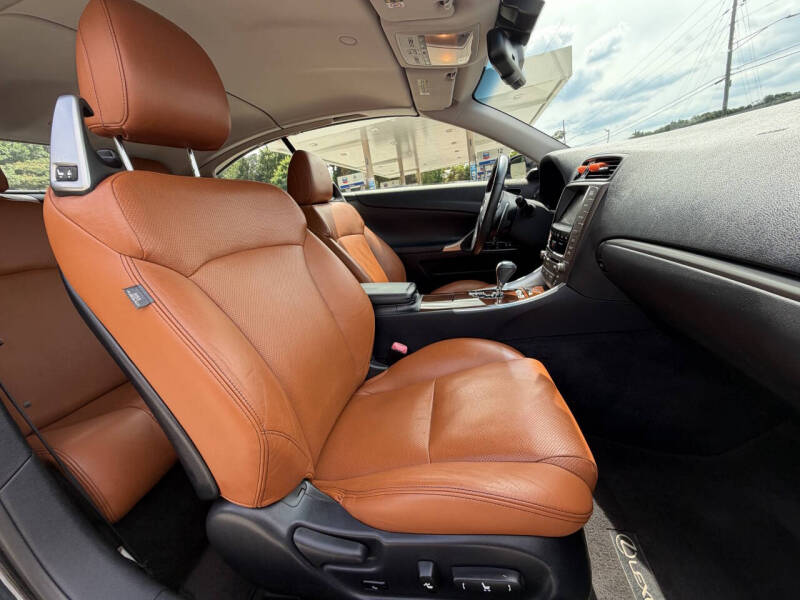 2011 Lexus IS 250C