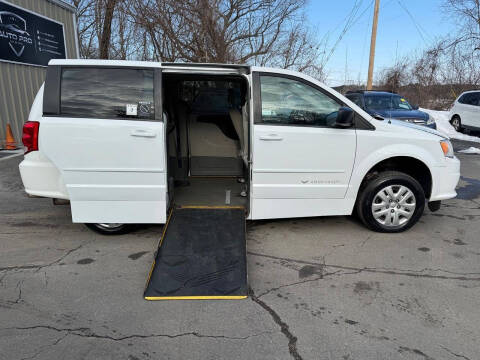 2015 Dodge Grand Caravan SE