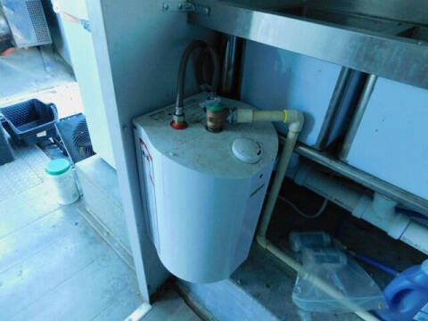 1999 Freightliner MT45 Chassis