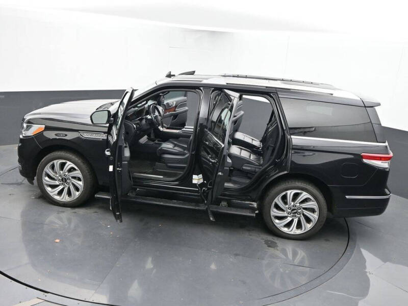 2024 Lincoln Navigator Premiere
