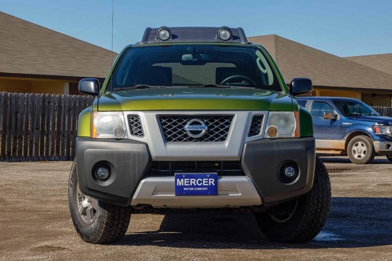 2012 Nissan Xterra Pro-4X photo 2