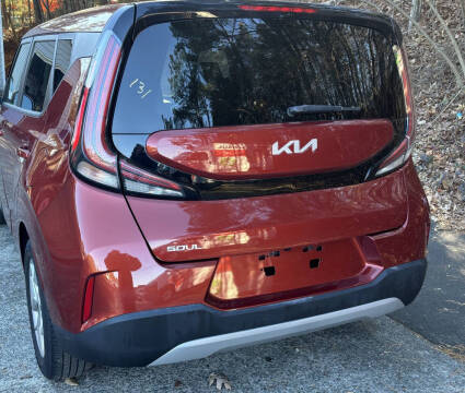 2023 Kia Soul LX
