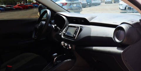 2024 Nissan Kicks S