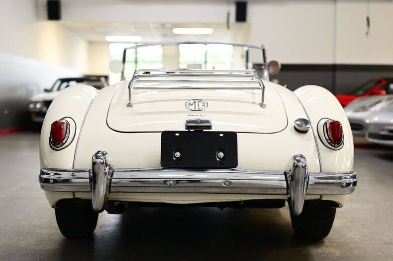 1958 MG MGA