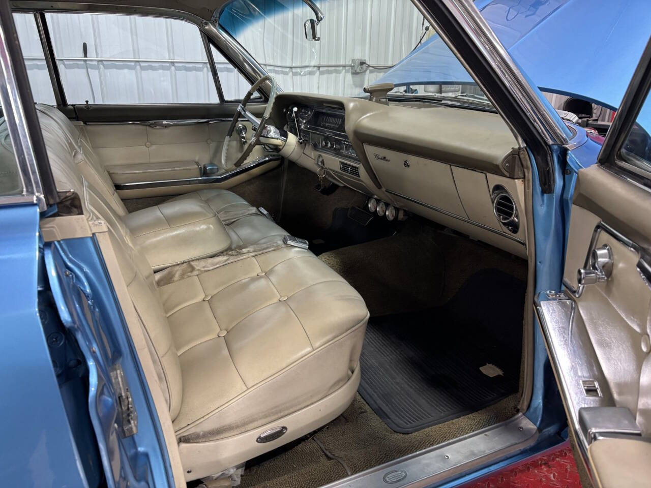 1963 Cadillac DeVille 27