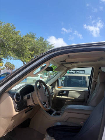 2004 Ford Expedition Eddie Bauer