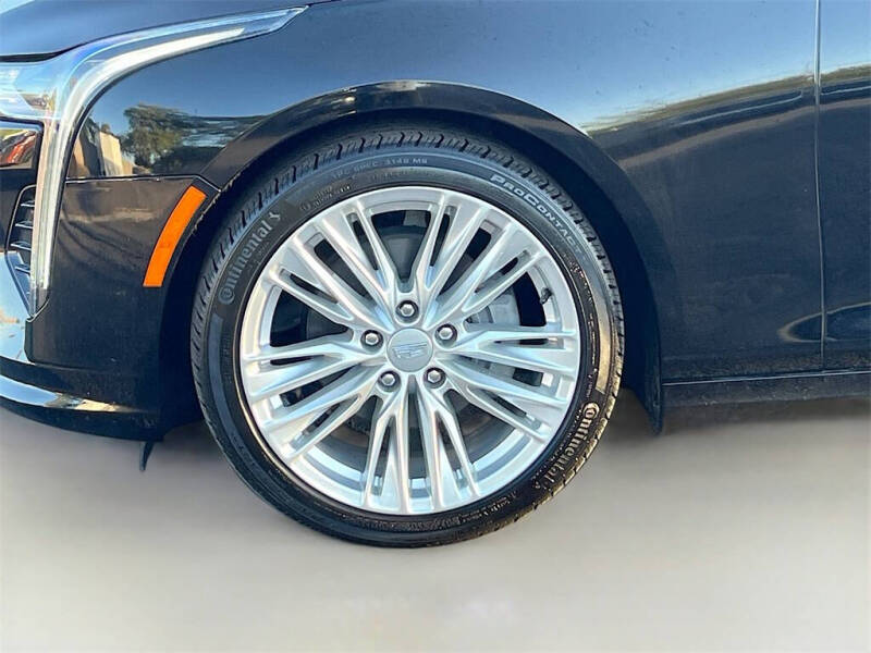 2025 Cadillac CT4 Premium Luxury