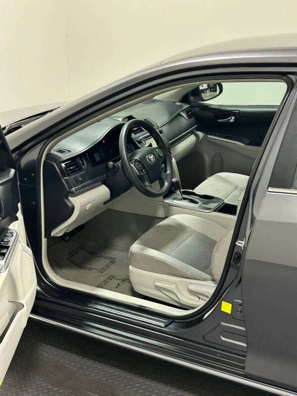 2013 Toyota Camry Hybrid