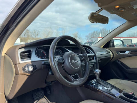 2016 Audi A4 2.0T quattro Premium