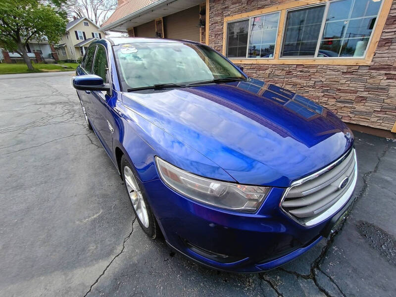 2014 Ford Taurus SEL