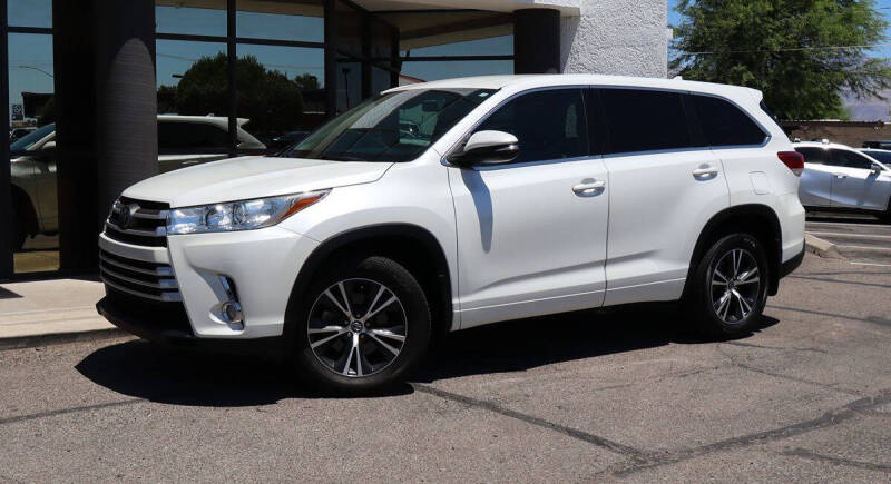2017 Toyota Highlander LE Plus