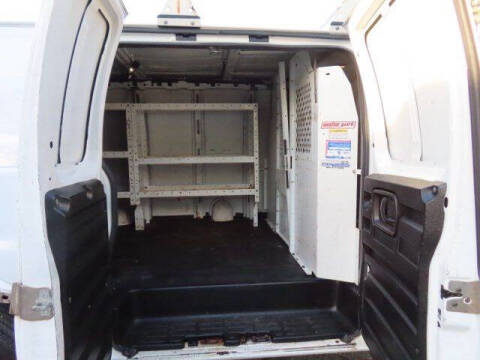 2016 GMC Savana 2500