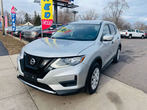 2017 Nissan Rogue for sale at GoldenGate Auto Sales LLC in Crystal MN