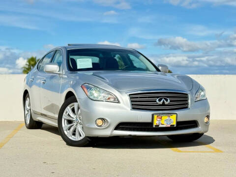 2011 Infiniti M37