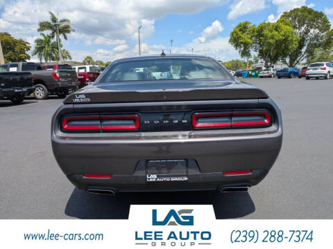 2015 Dodge Challenger R/T Plus