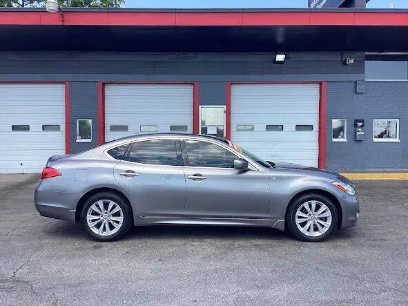 2011 Infiniti M37 x