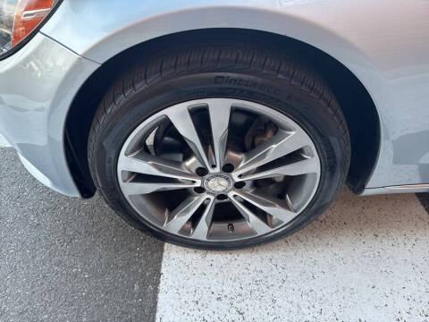 2016 Mercedes-Benz C-Class