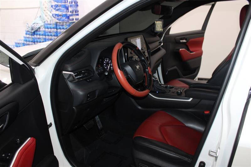 2021 Toyota Highlander XSE