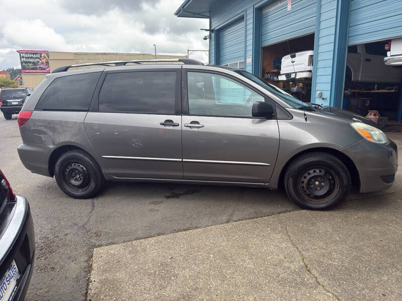 2005 Toyota Sienna CE 7 Passenger